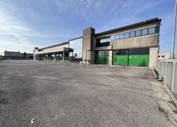 IMG_9133.jpeg - Locale Commerciale Cassola - foto 7