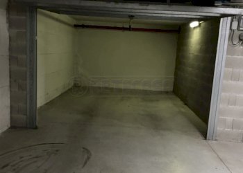 thumbnail_IMG_6723.jpg - Box Bassano del Grappa - foto 1