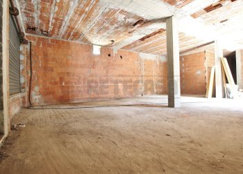 NEGOZIO PIANO TERRA - Stabile - Palazzo Viale Verdi 22, Altavilla Vicentina - foto 19