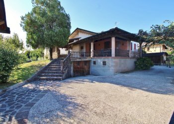 Facciata.JPG - Villa Montebello Vicentino - foto 1