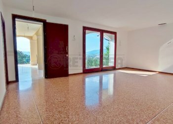 WhatsApp Image 2025-07-24 at 09.49.40.jpeg - Porzione di casa Via Moretto 17, Arzignano - foto 7