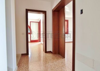 WhatsApp Image 2025-07-24 at 09.49.39(3).jpeg - Porzione di casa Via Moretto 17, Arzignano - foto 11