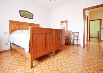 camera matrimoniale - Casale Via Danesi di Sopra 50, Montecchia di Crosara - foto 12