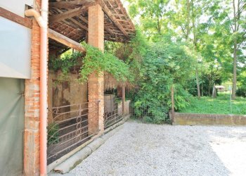 portico e terreno - Terreno edificabile Piazza G. Marconi 22, Gambellara - foto 1