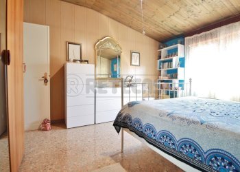 camera da letto paino secondo - Casa semi indipendente Via XXIV Maggio 43, Montebello Vicentino - foto 27