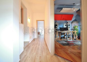 corridoio - Casa semi indipendente Via Monte Rosso 21, Brendola - foto 17