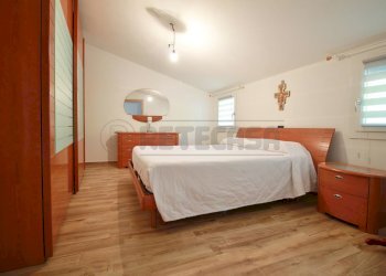 camera piano primo - Casa semi indipendente Via Monte Rosso 21, Brendola - foto 19