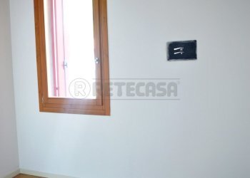 DSC_0575.JPG - Appartamento corso matteotti  52, Montecchio Maggiore - foto 15