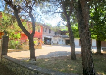 IMG_3291-001.JPG - Casa indipendente Montecchio Maggiore - foto 1