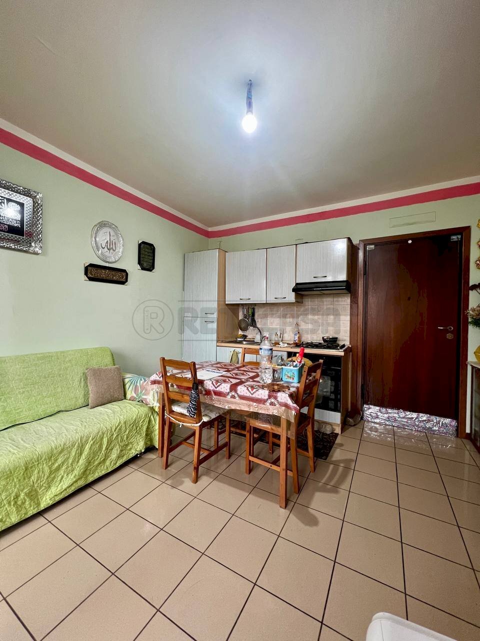 soggiorno - Bilocale Viale Europa 125, Montecchio Maggiore - foto 2