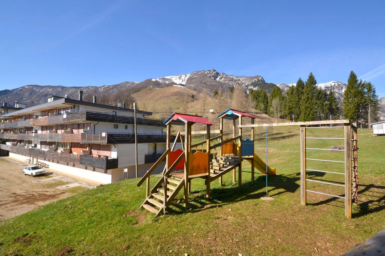 Esterno - Four-room apartment Recoaro Terme - photo 2