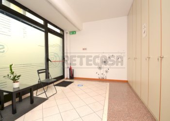 Retecasa_Valdagno Ingresso - Locale Commerciale Valdagno - foto 2