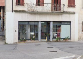 Retecasa_Cornedo - Locale Commerciale Via Villa 1, Castelgomberto - foto 1