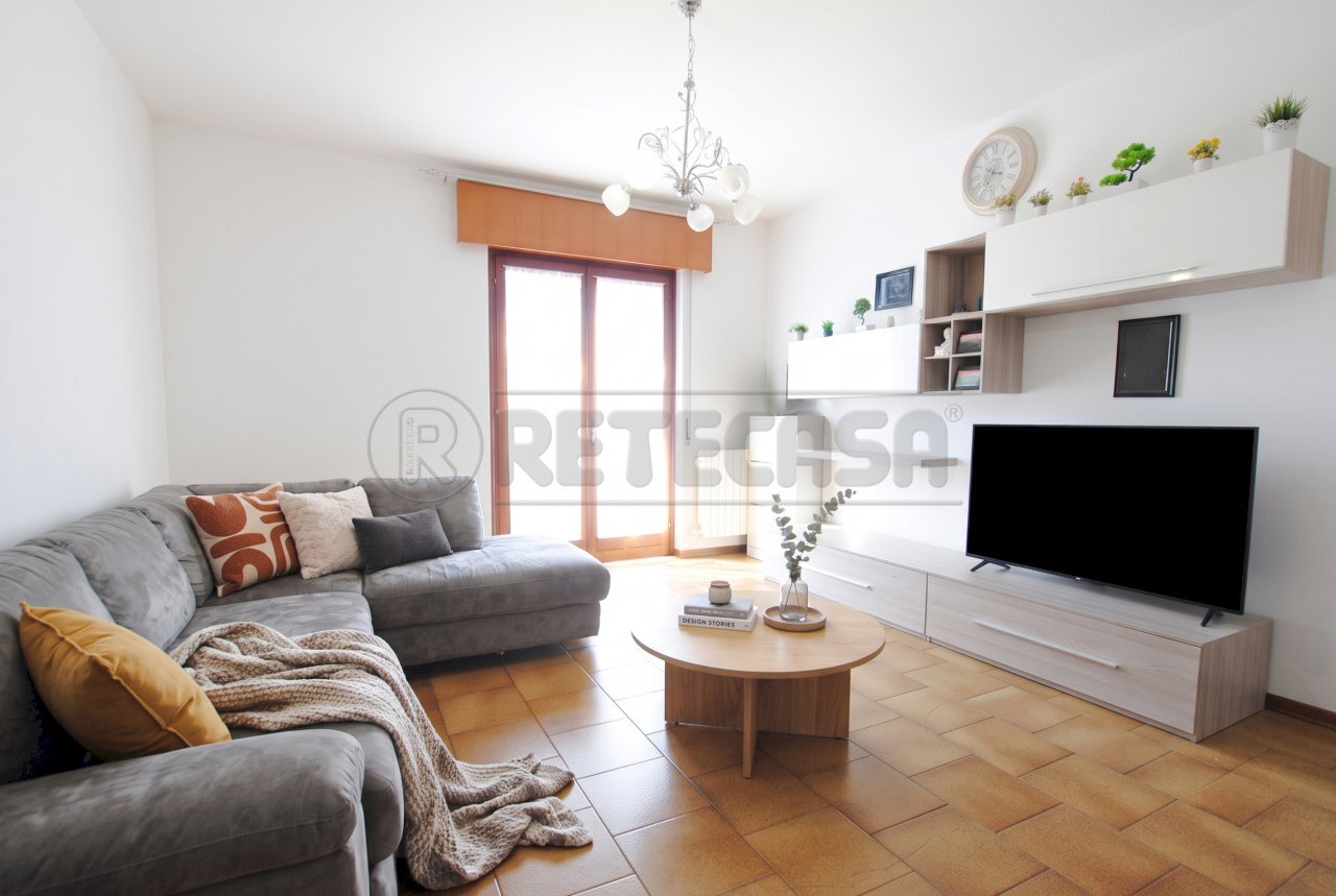 soggiorno - Apartment via 4 novembre 38, Cornedo Vicentino - photo 1