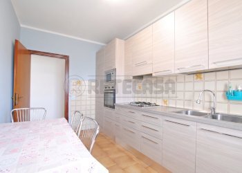 cucina - Appartamento via 4 novembre 38, Cornedo Vicentino - foto 4