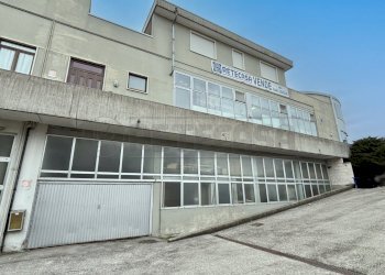 Retecasa_Cornedo.jpg - Laboratorio Via del Lavoro 1, Arzignano - foto 3