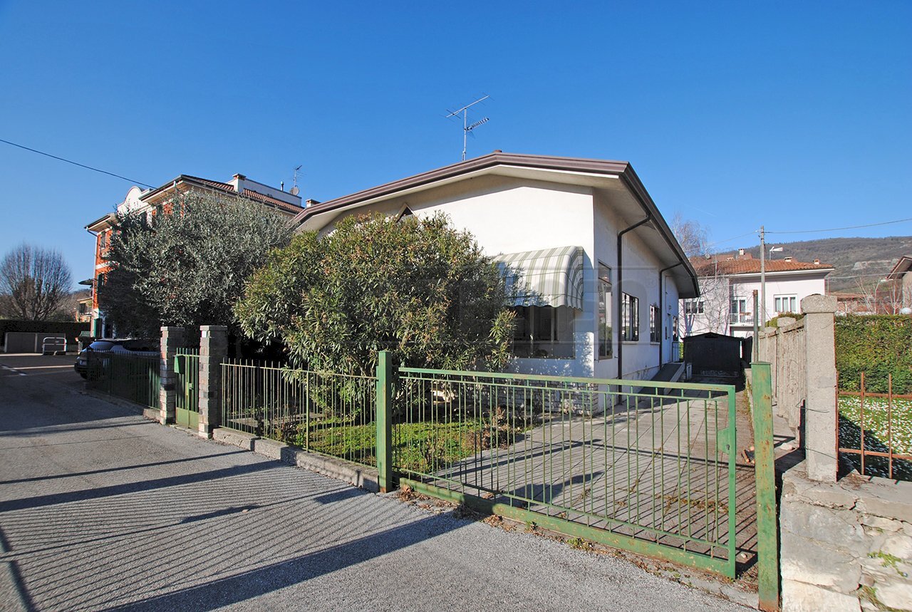 Retecasa_Cornedo - Villa Via San Francesco 6, Cornedo Vicentino - photo 2