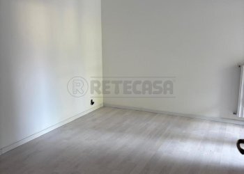 WhatsApp Image 2025-10-18 at 11.51.50.jpeg - Trilocale Via Malche 19, Giffoni Sei Casali - foto 7