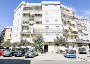 IMG_1718.jpg - Quadrilocale L.go Fiamme Gialle 3, Bisceglie - foto 1