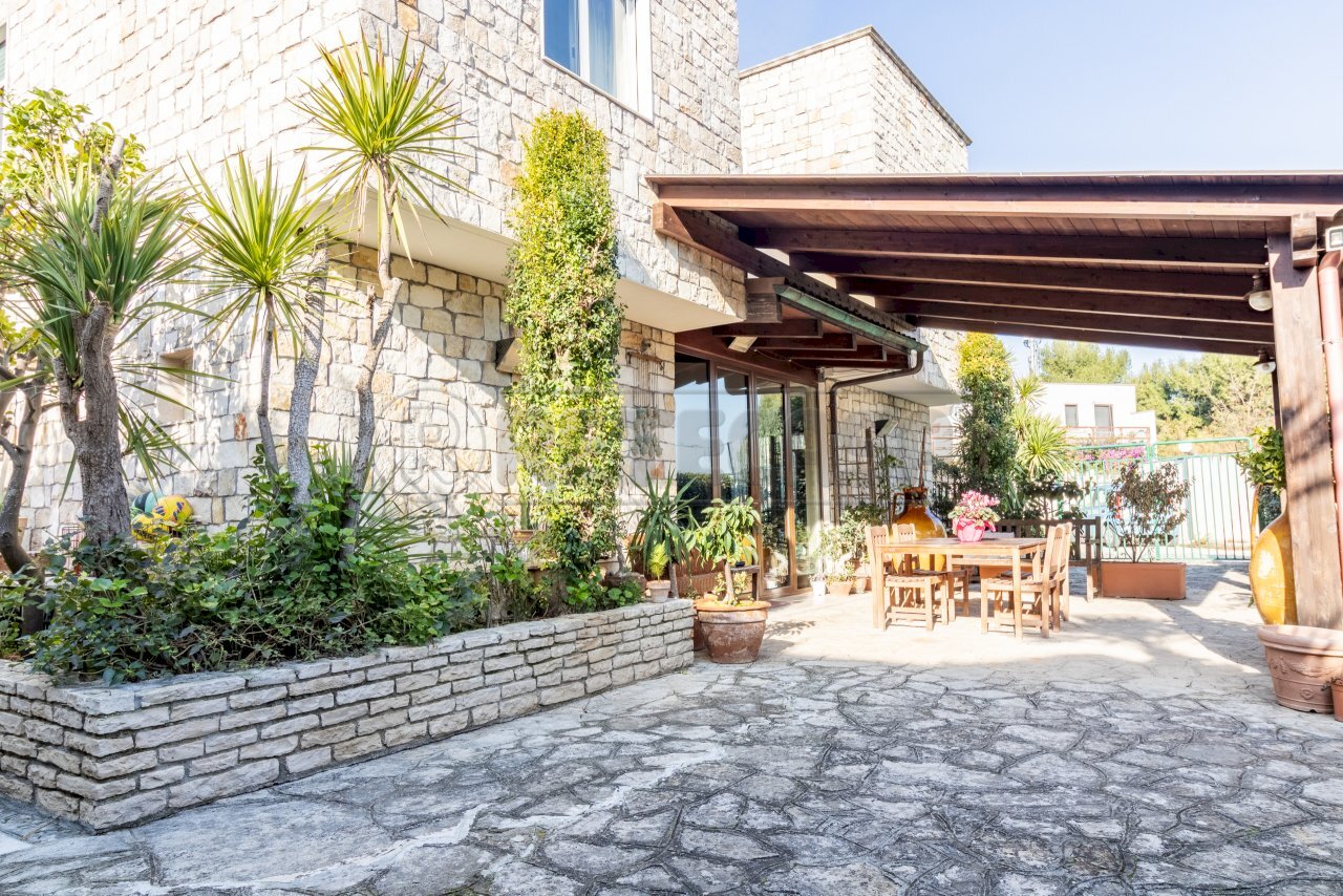 IMG_5968-HDR.jpg - Casa indipendente Via Mediterraneo 8, Bisceglie - foto 2