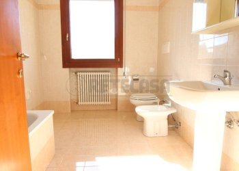 IMG_8584.JPG - Quadrilocale Via Giovanni Falcone, Barbarano Mossano - foto 13