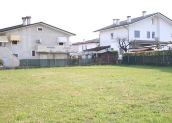 IMG_5895.JPG - Terreno edificabile Nanto - foto 4