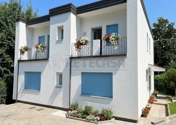 Immagine modificata con intelligenza artificiale - Villa Viale Dante, Vicenza - photo 6