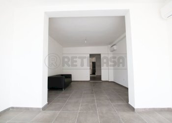 IMG_7573.JPG - Locale Commerciale viale riviera berica  451, Vicenza - foto 5