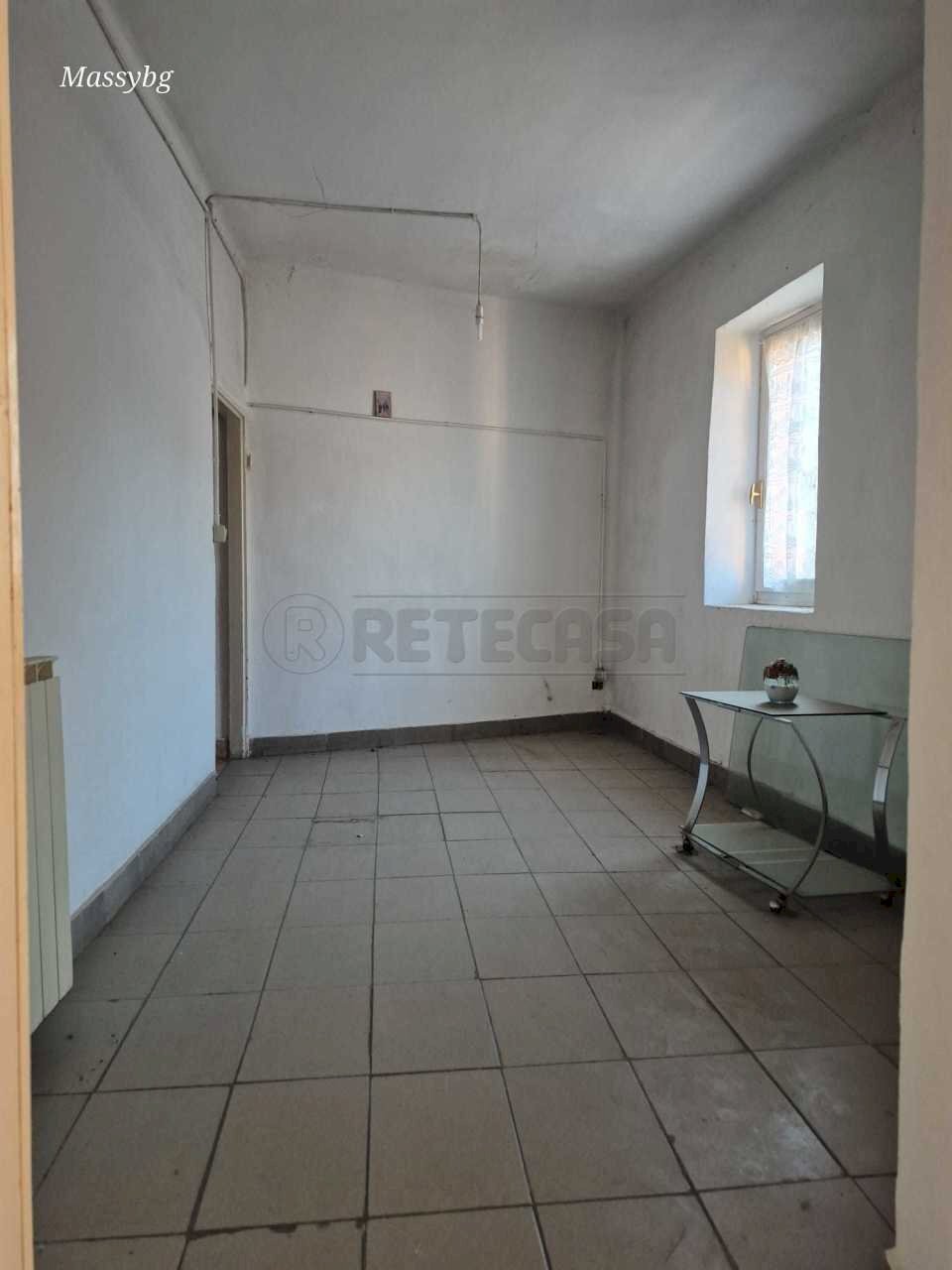 2ade73df-e521-4cf7-964c-ae20ee7b6fd8.jpg - Quadrilocale Via Italia 2, Seriate - foto 2