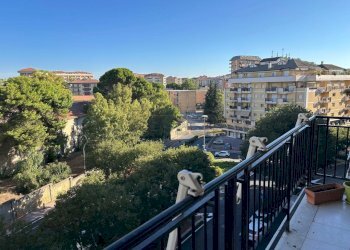 IMG-20250923-WA0018.jpg - Quadrilocale Viale della Regione 172, Caltanissetta - foto 2