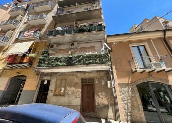 IMG-20250714-WA0058.jpg - Trilocale VIA VERGA 9, Caltanissetta - foto 6