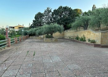 IMG-20250630-WA0009.jpg - Villa contrada Serra Pantano, Caltanissetta - foto 2