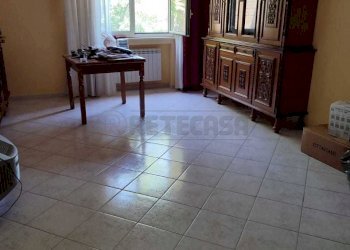 Immagine WhatsApp 2025-06-08 ore 12.21.05_60fe64c5 - Trilocale via carlo pisacane 6, Caltanissetta - foto 4