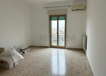 Immagine WhatsApp 2025-06-13 ore 18.19.58_9e62f86b - Appartamento via san giovanni bosco 85, Caltanissetta - foto 2