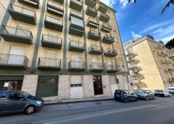 Immagine WhatsApp 2025-05-16 ore 17.17.57_c9ef1de7 - Appartamento via ruggero settimo 14, Caltanissetta - foto 1