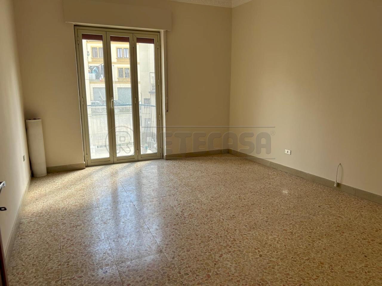 WhatsApp Image 2025-03-28 at 18.58.01(2).jpeg - Four-room apartment VIA RUGGERO SETTIMO 50, Caltanissetta - photo 3