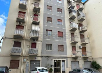 WhatsApp Image 2025-03-28 at 18.58.01(18).jpeg - Quadrilocale VIA RUGGERO SETTIMO 50, Caltanissetta - foto 17