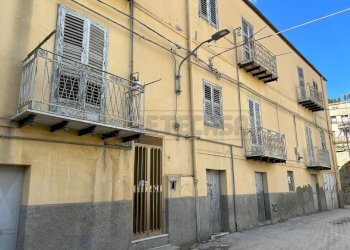 Immagine WhatsApp 2025-02-05 ore 09.38.57_d12ce499 - Terratetto - Terracielo Via Tortorici 19, Caltanissetta - foto 2