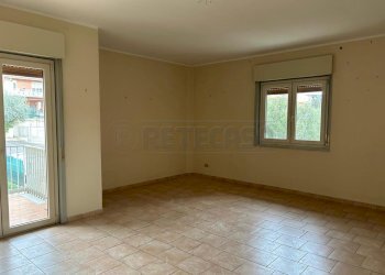 Immagine WhatsApp 2025-01-22 ore 12.57.11_815c811e - Quadrilocale via Filippo Paladini 256/A, Caltanissetta - foto 2