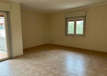 Immagine WhatsApp 2025-01-22 ore 12.57.13_57625c8e - Quadrilocale via Filippo Paladini 256/A, Caltanissetta - foto 4