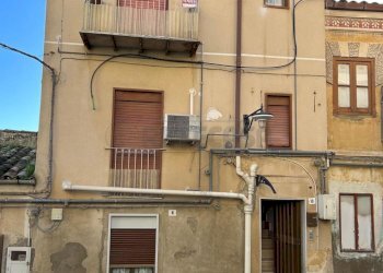 Immagine WhatsApp 2025-01-22 ore 12.56.31_ff28a039 - Casa indipendente via calamita 10, Caltanissetta - foto 12