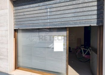 20250917_145903.png - Locale Commerciale SP5 138, Santa Maria a Monte - foto 1