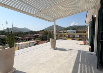 2.jpg - Attico Via Gennaro Tescione, Caserta - foto 2