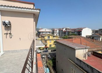 IMG-20250609-WA0012.jpg - Attico Via Gennaro Tescione, Caserta - foto 17