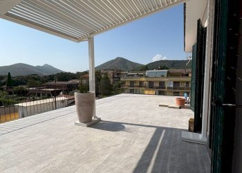 IMG-20250609-WA0026.jpg - Attico Via Gennaro Tescione, Caserta - foto 23