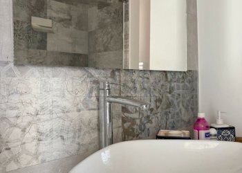 IMG-20250609-WA0027.jpg - Attico Via Gennaro Tescione, Caserta - foto 24