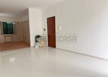 12 - Apartment Via de Sanctis, Marcianise - photo 12