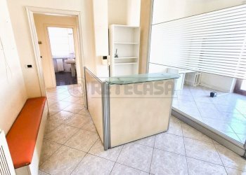 20260213_115534.jpg - Ufficio via Orazio 123, Pescara - foto 7