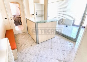 20260213_115619.jpg - Ufficio via Orazio 123, Pescara - foto 9