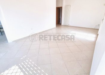 20250611_160909.jpg - Attic Pescara - photo 7